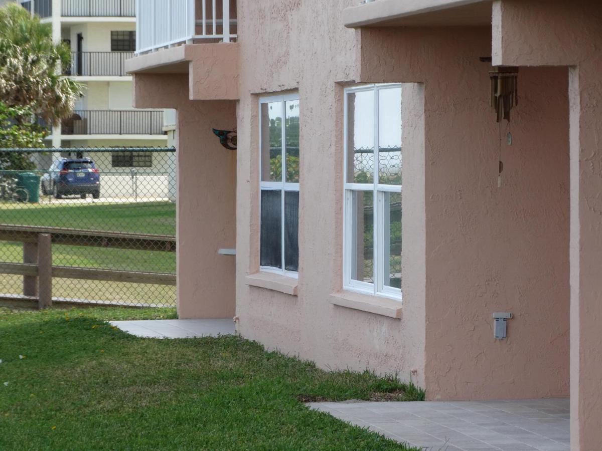 Spanish Main Unit 4- Direct Oceanfront Condo! Cocoa Beach Ngoại thất bức ảnh