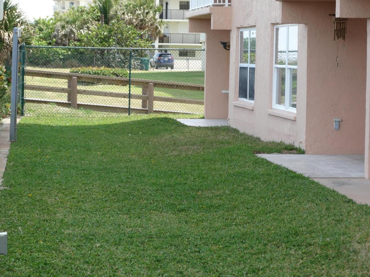 Spanish Main Unit 4- Direct Oceanfront Condo! Cocoa Beach Ngoại thất bức ảnh