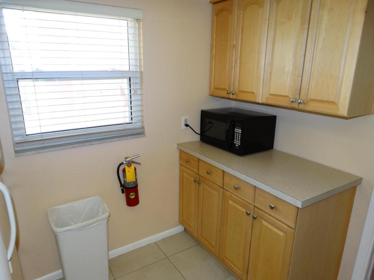 Spanish Main Unit 4- Direct Oceanfront Condo! Cocoa Beach Ngoại thất bức ảnh